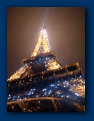 Eiffel Tower begins it's sparkle show at 10pm.
